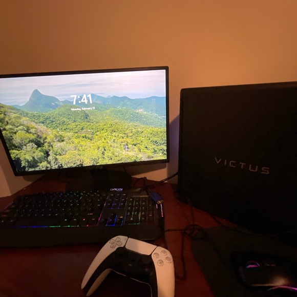 gaming laptop
